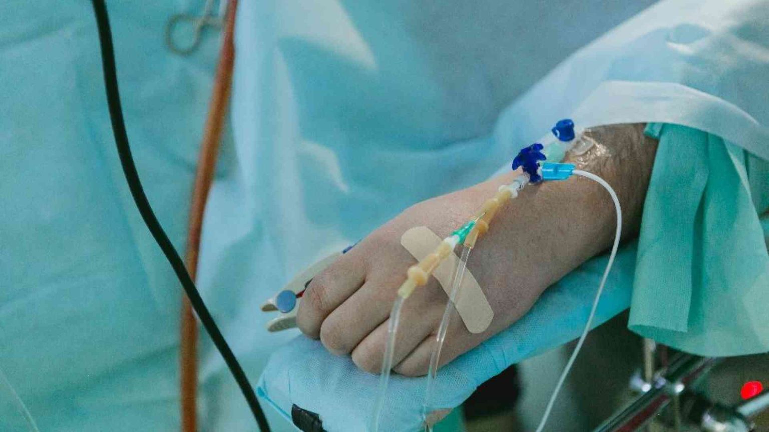 Donna morta con suicidio assistito dal Ssn. La preghiera del vescovo Trevisi