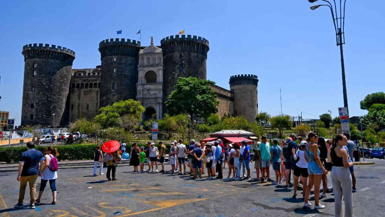 Napoli “milionaria” col turismo. Ma al Sud il Rinascimento è lontano