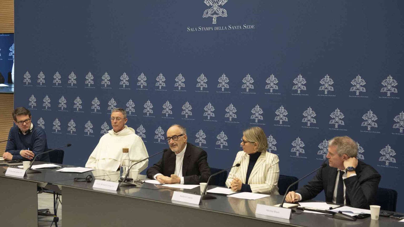 "L'intelligenza artificiale sfida principale del futuro"