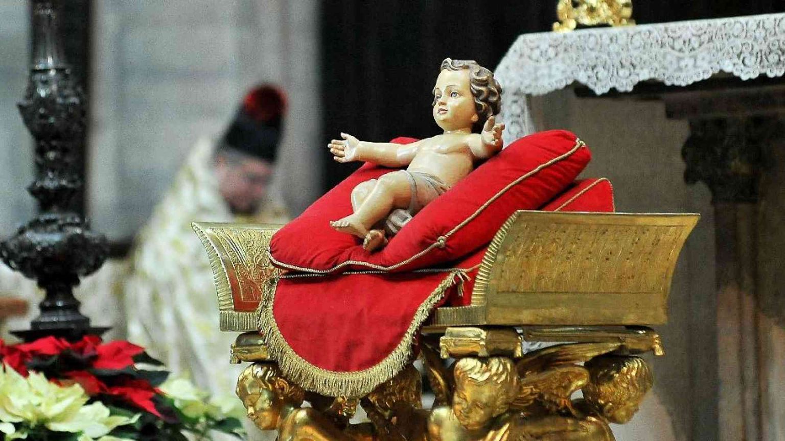 In famiglia, in missione, nelle periferie: santi alla scuola di Gesù Bambino