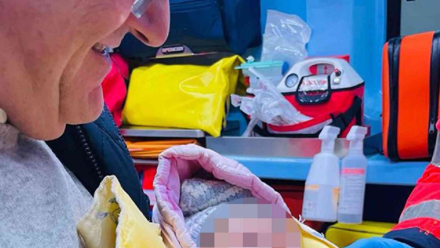 Maria Grazia, il più bel dono di Natale: ritrovata nella “culla per la vita”