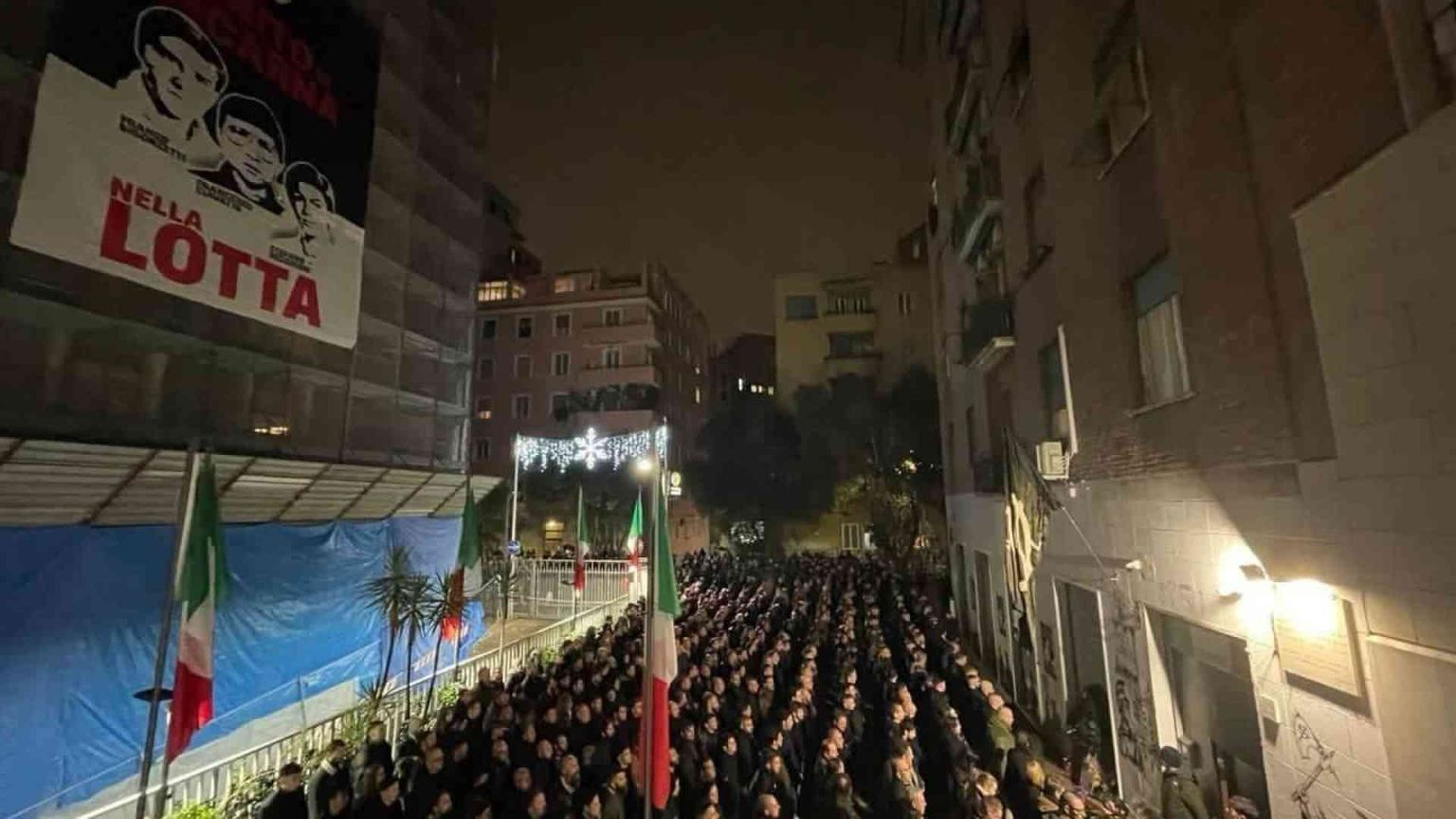 Acca Larentia, saluti romani e polemiche per l'anniversario della strage