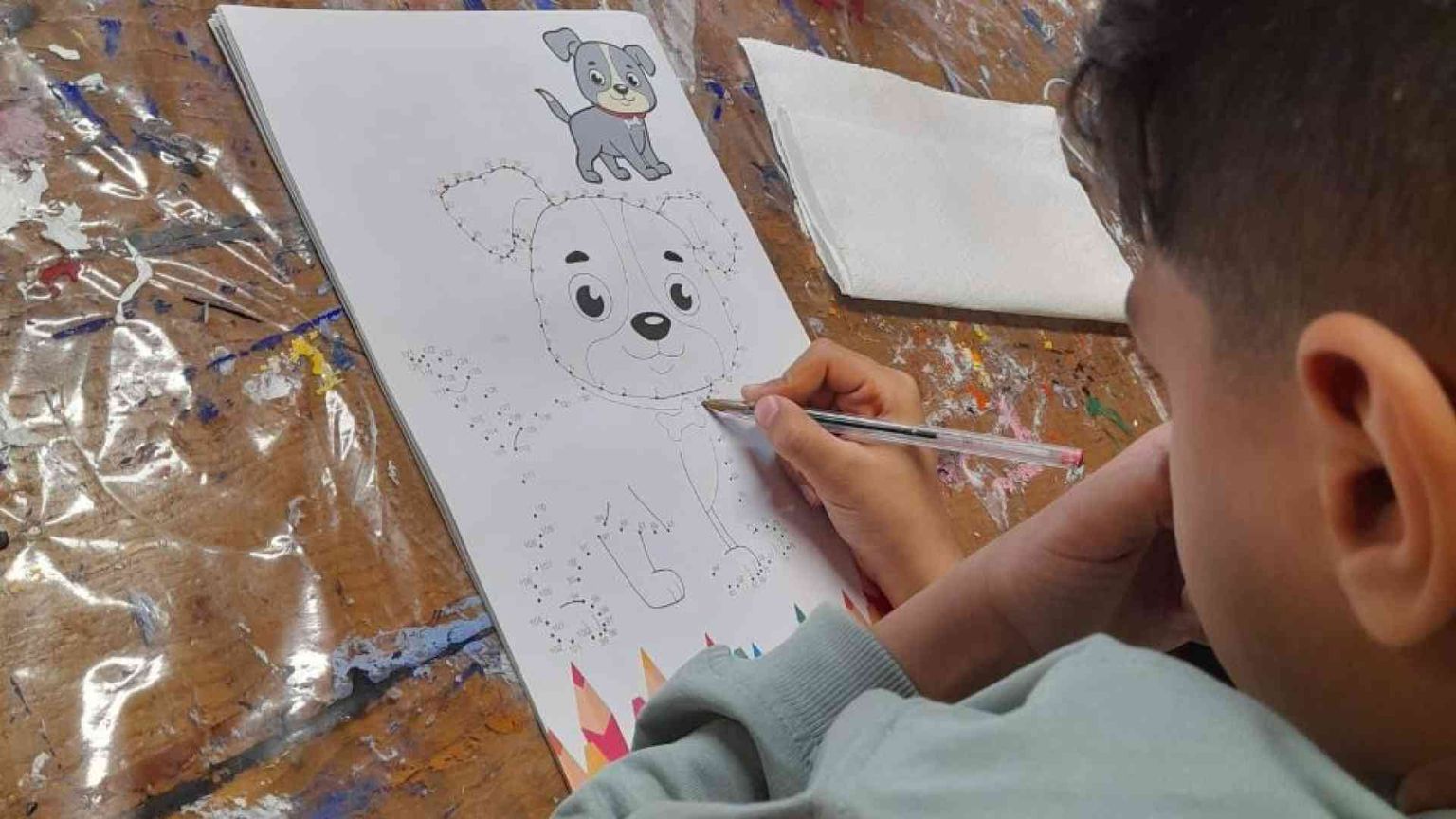 La prima donna scafista arrestata. Il figlio accolto da migranti afghani