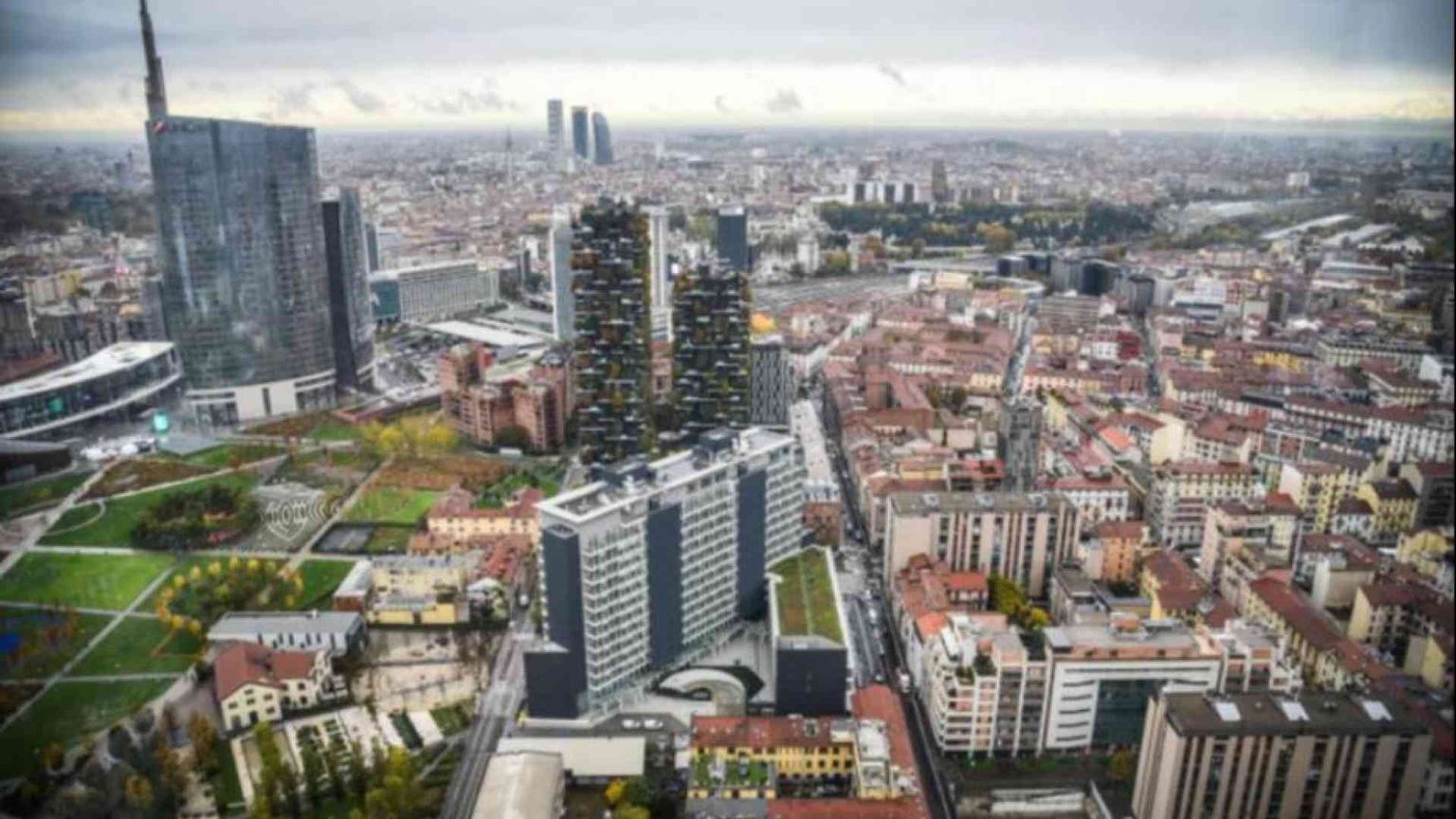 Milano, bella e impossibile. Quale città vogliamo?