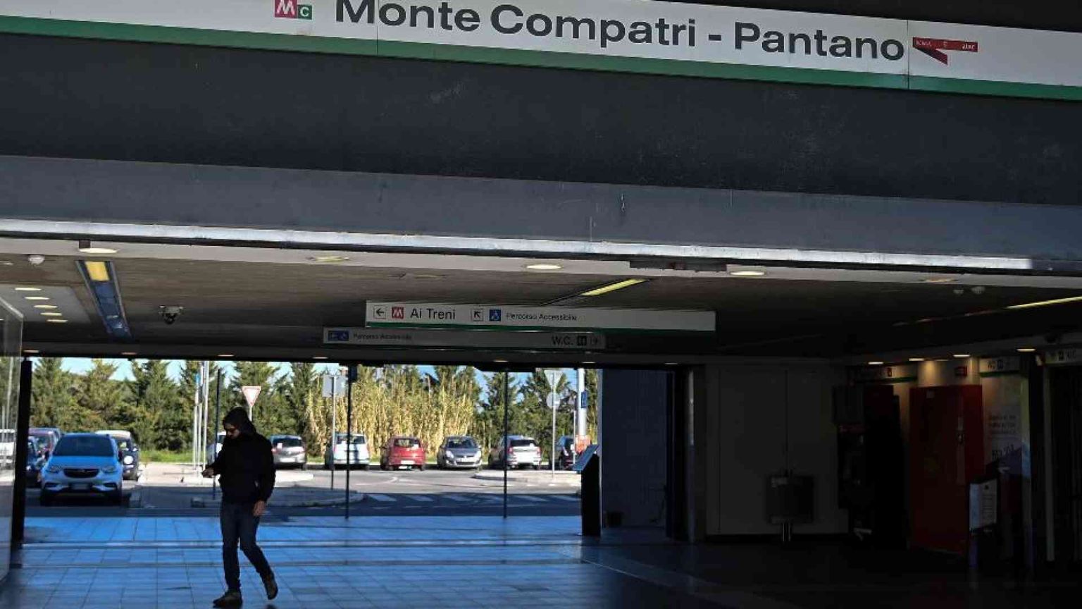 Ucciso a 14 anni a colpi di pistola: caccia a tre sospettati