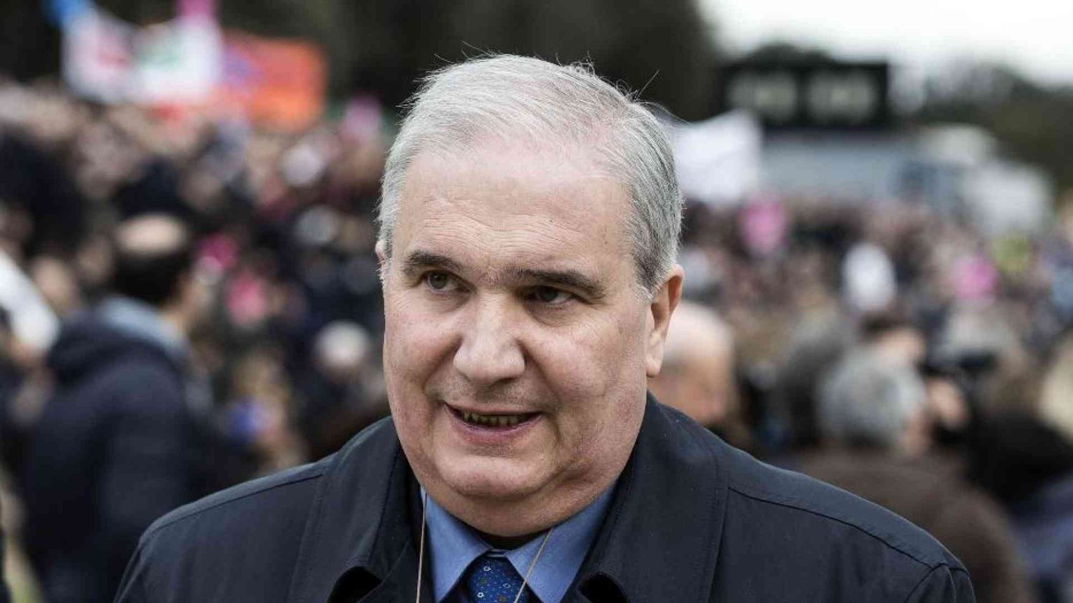 Fioroni: «Il nostro posto è al centro, ma si rinunci alle rendite»