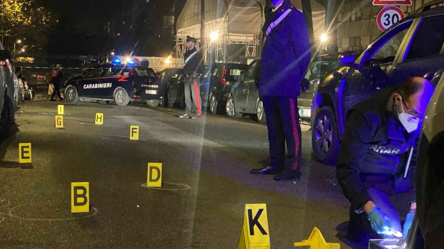 Sparatoria a Corviale, un morto e un ferito