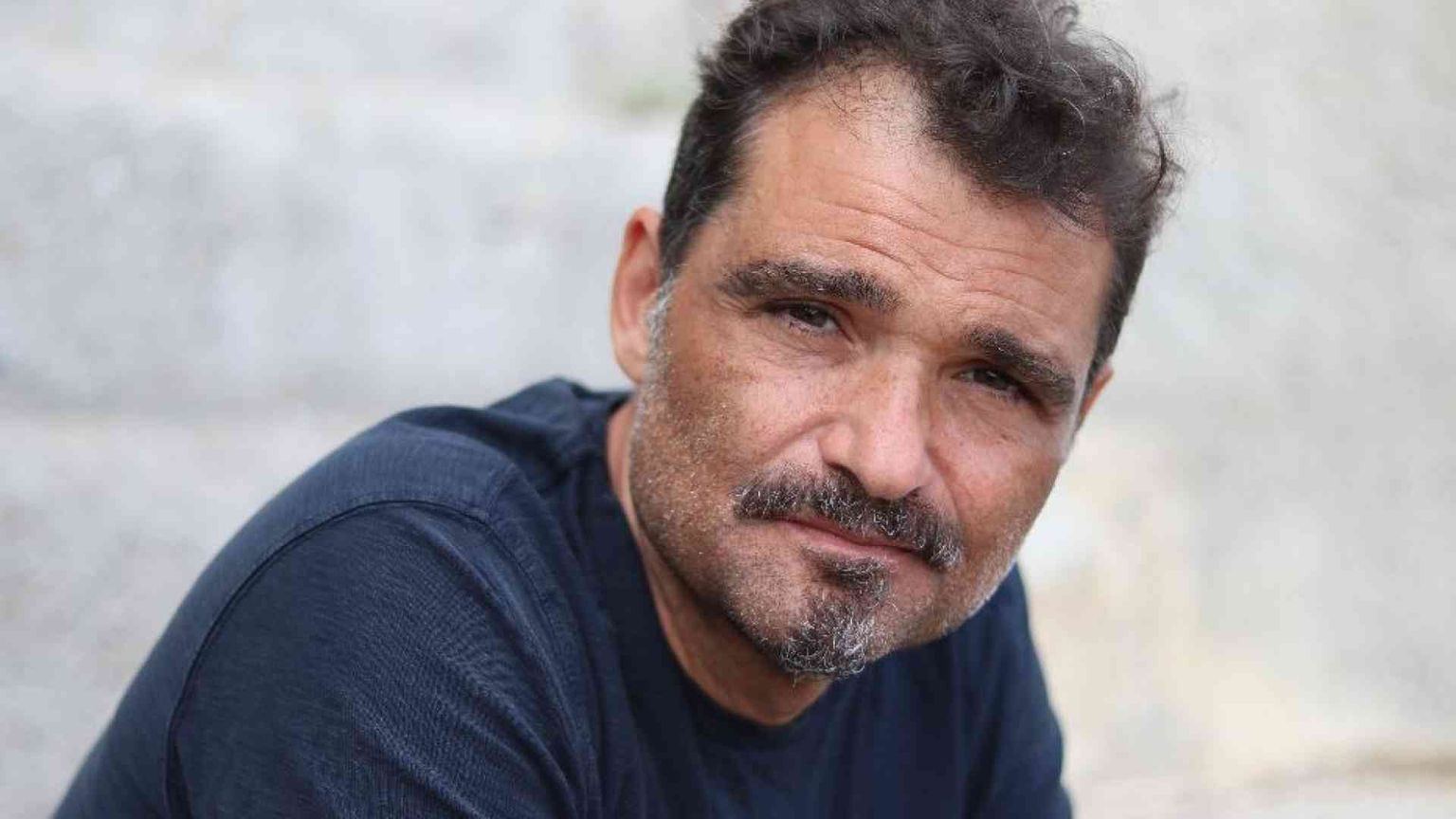 I nuovi versi di Mencarelli fra amore e potere