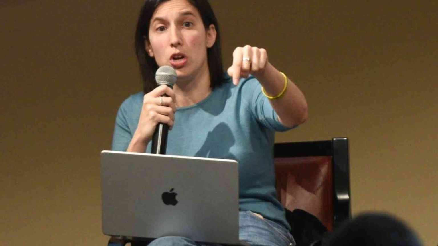 L'attacco di Schlein sul fine vita apre il fronte dei cattolici nel Pd