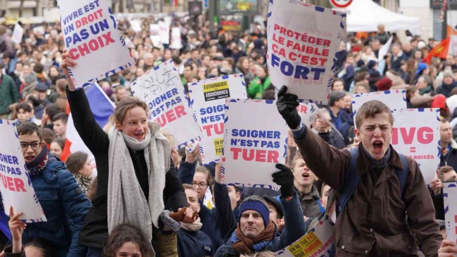 Migliaia i partecipanti alla Marcia per la vita