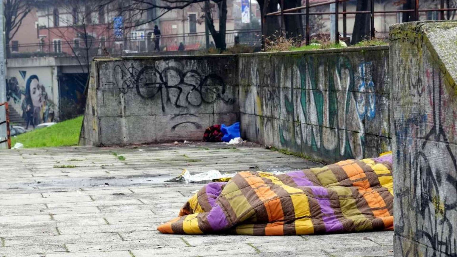 Freddo e violenza, la strage silenziosa dei clochard