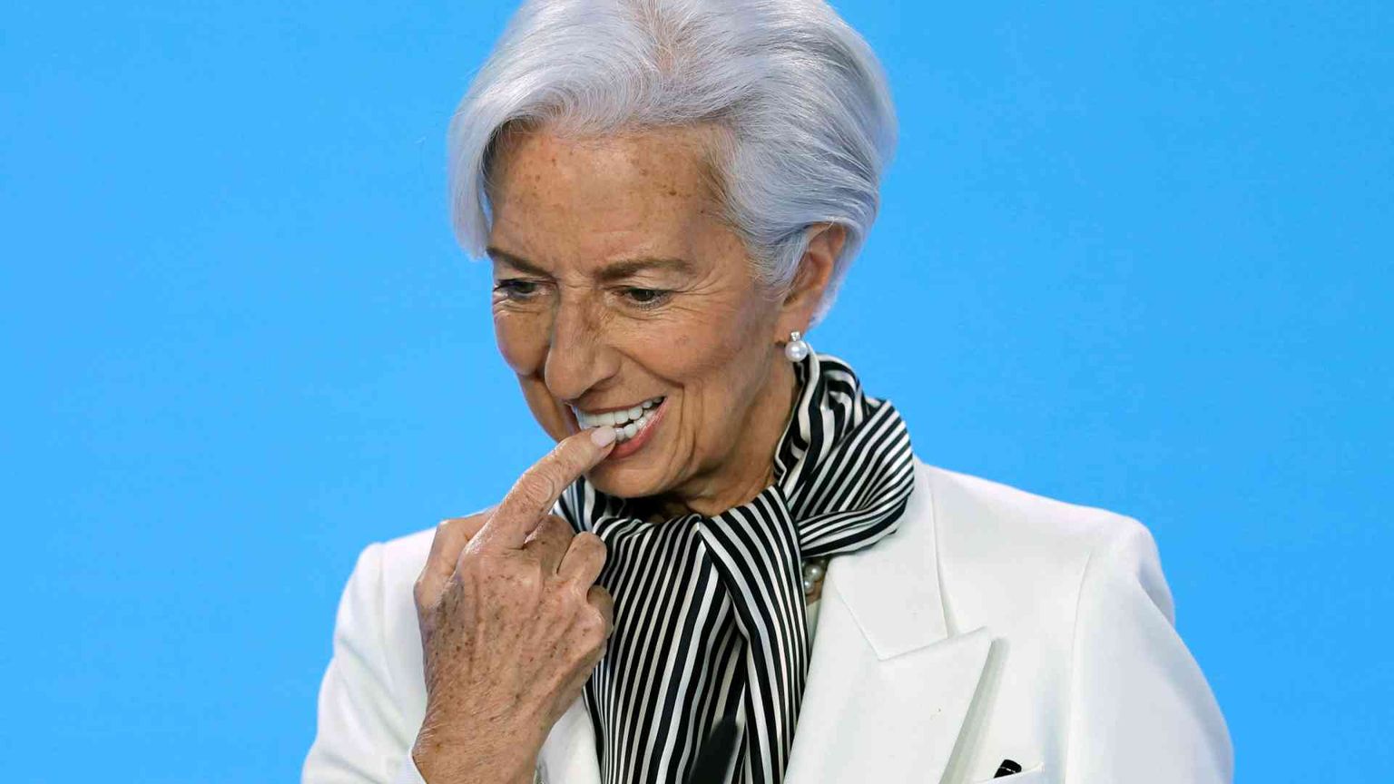 La Bce lascia i tassi invariati. Il primo taglio (forse) sarà a giugno