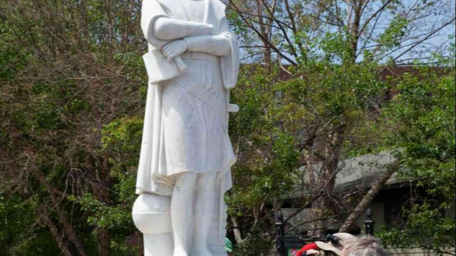 Non possiamo cambiare un fatto, possiamo riscrivere gli effetti