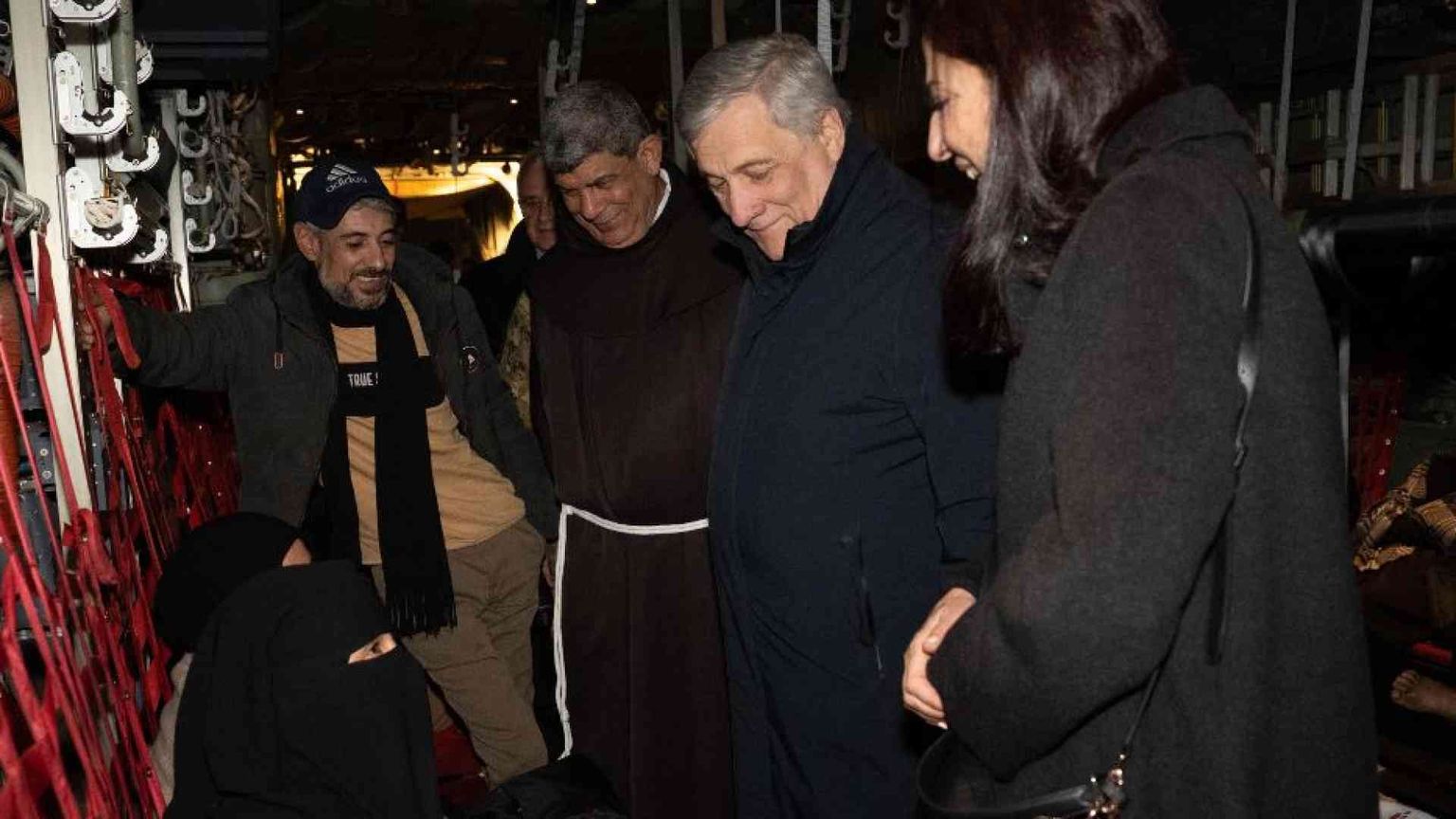 Arrivati i primi bambini palestinesi feriti: le cure negli ospedali italiani