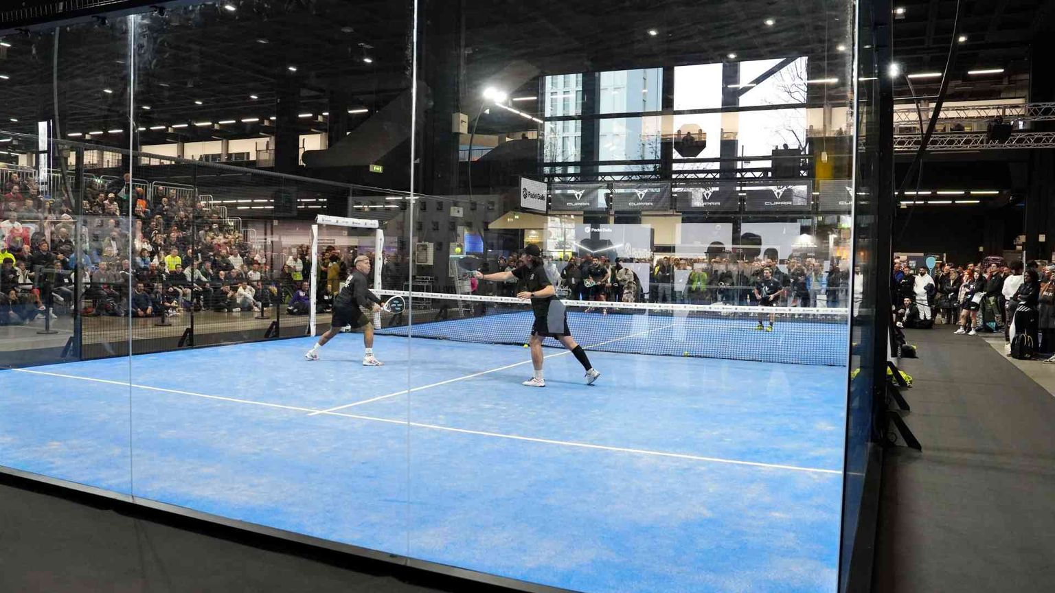 Nel paniere dell'Istat debuttano i pasti all you can eat e i corsi di padel