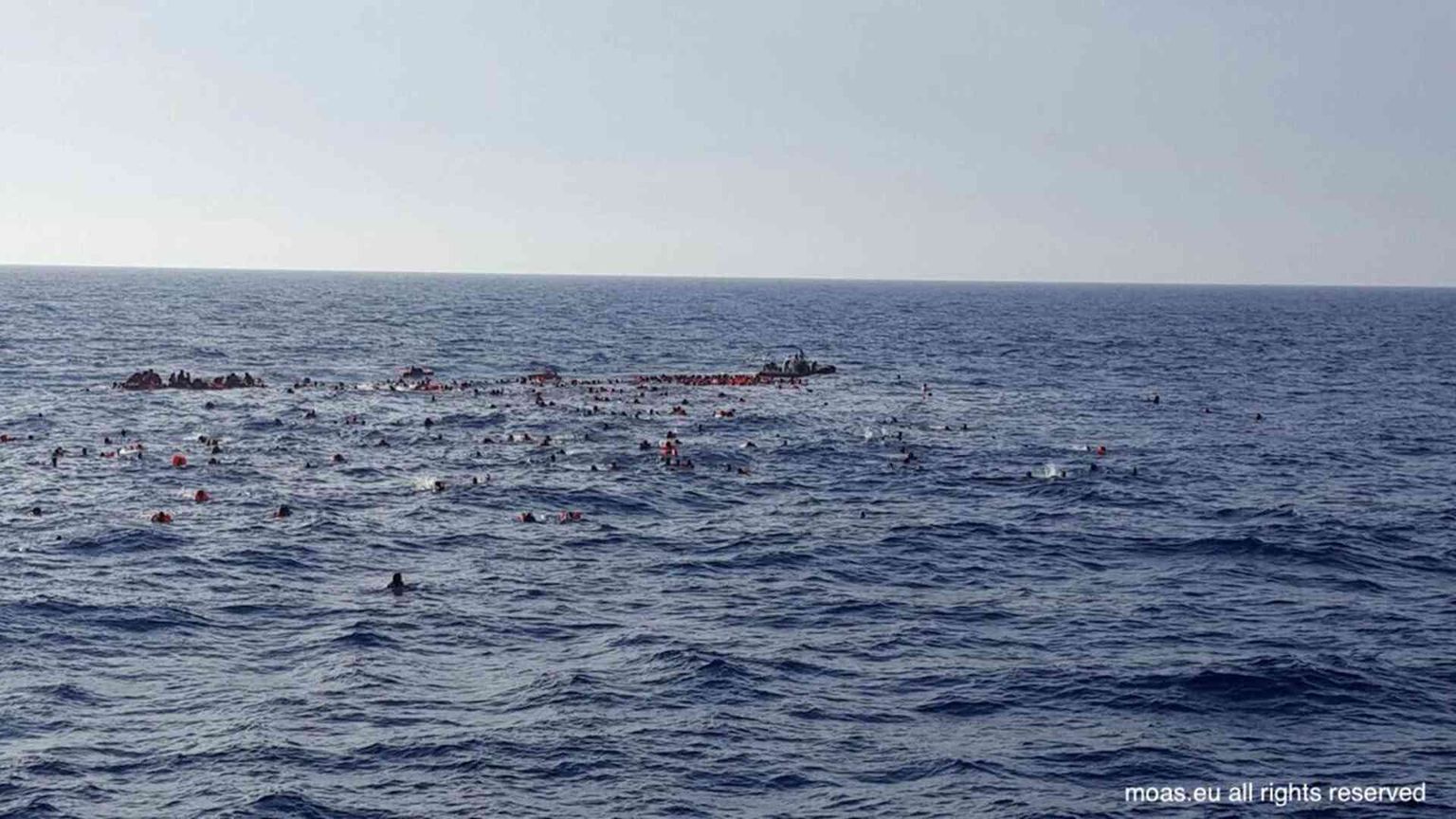 Ennesima tragedia del mare: naufragio a Lampedusa