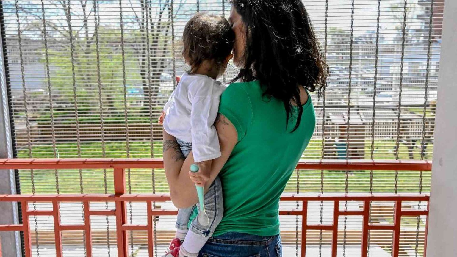 La mamma in carcere con il neonato trasferita in una struttura protetta