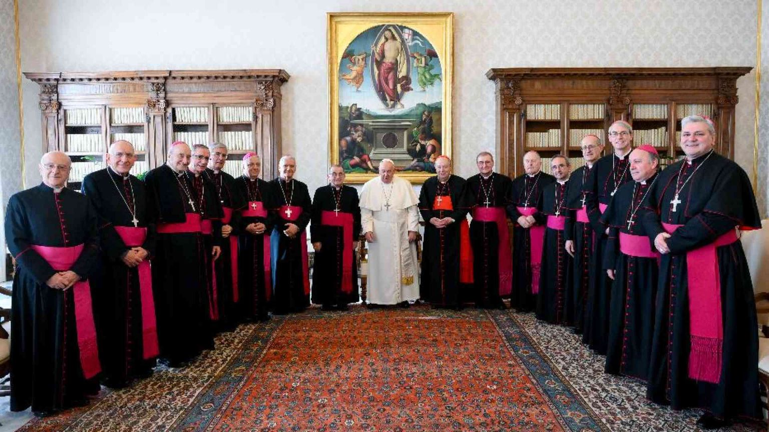 I vescovi lombardi dal Papa. Delpini: ci ha chiesto di perdonare