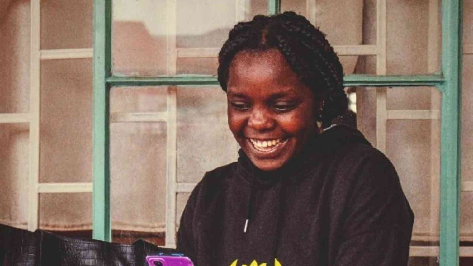 La rinascita di Pauline: anni di abusi e violenze, oggi aiuta chi è in trappola