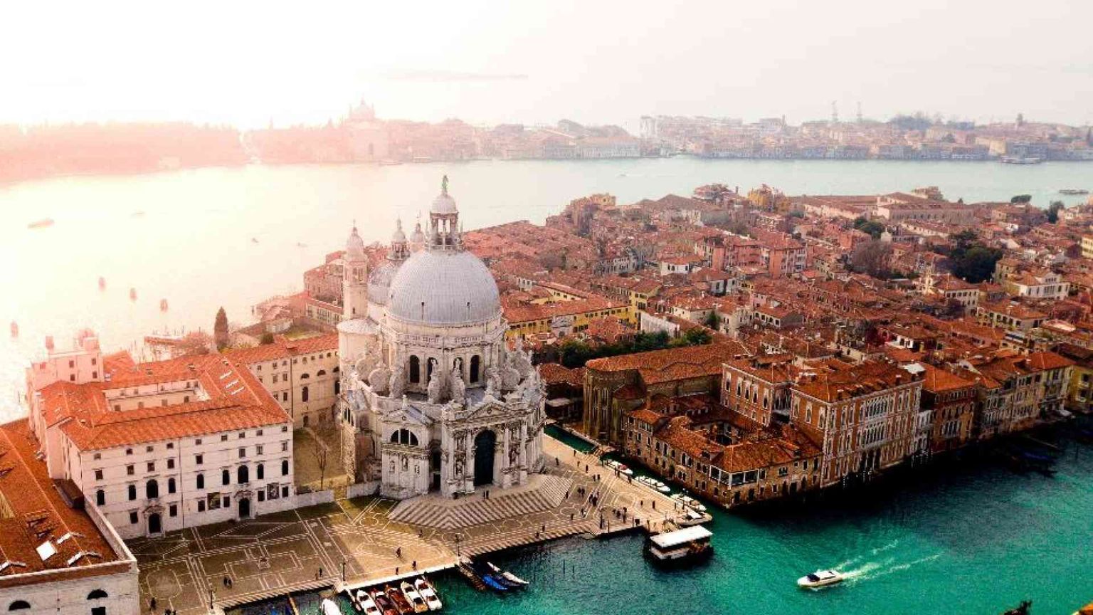 Biennale: il Padiglione del Vaticano con Maurizio Cattelan e Claire Fontaine