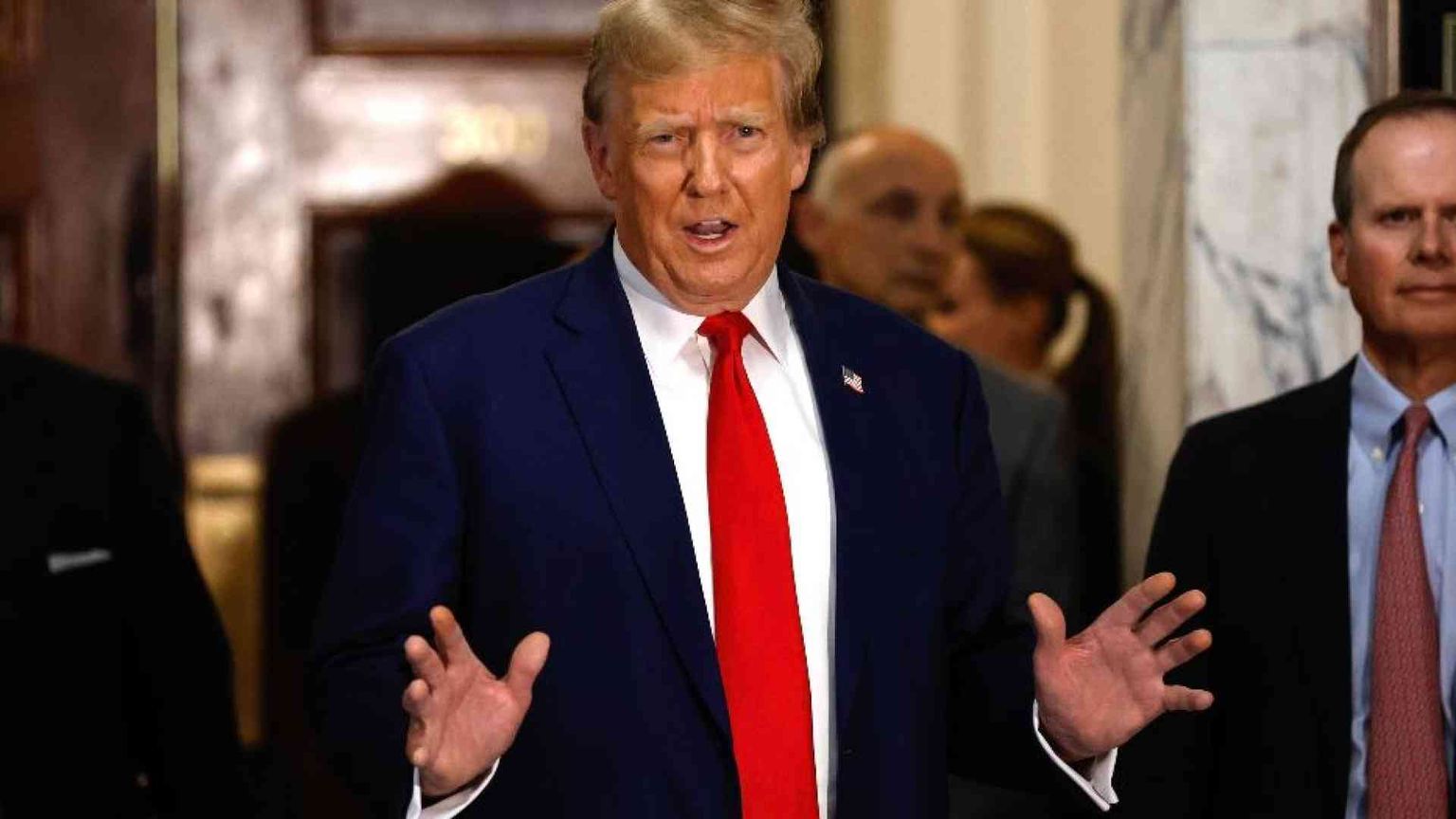 «La Corte Suprema è orientata a salvare Donald Trump»