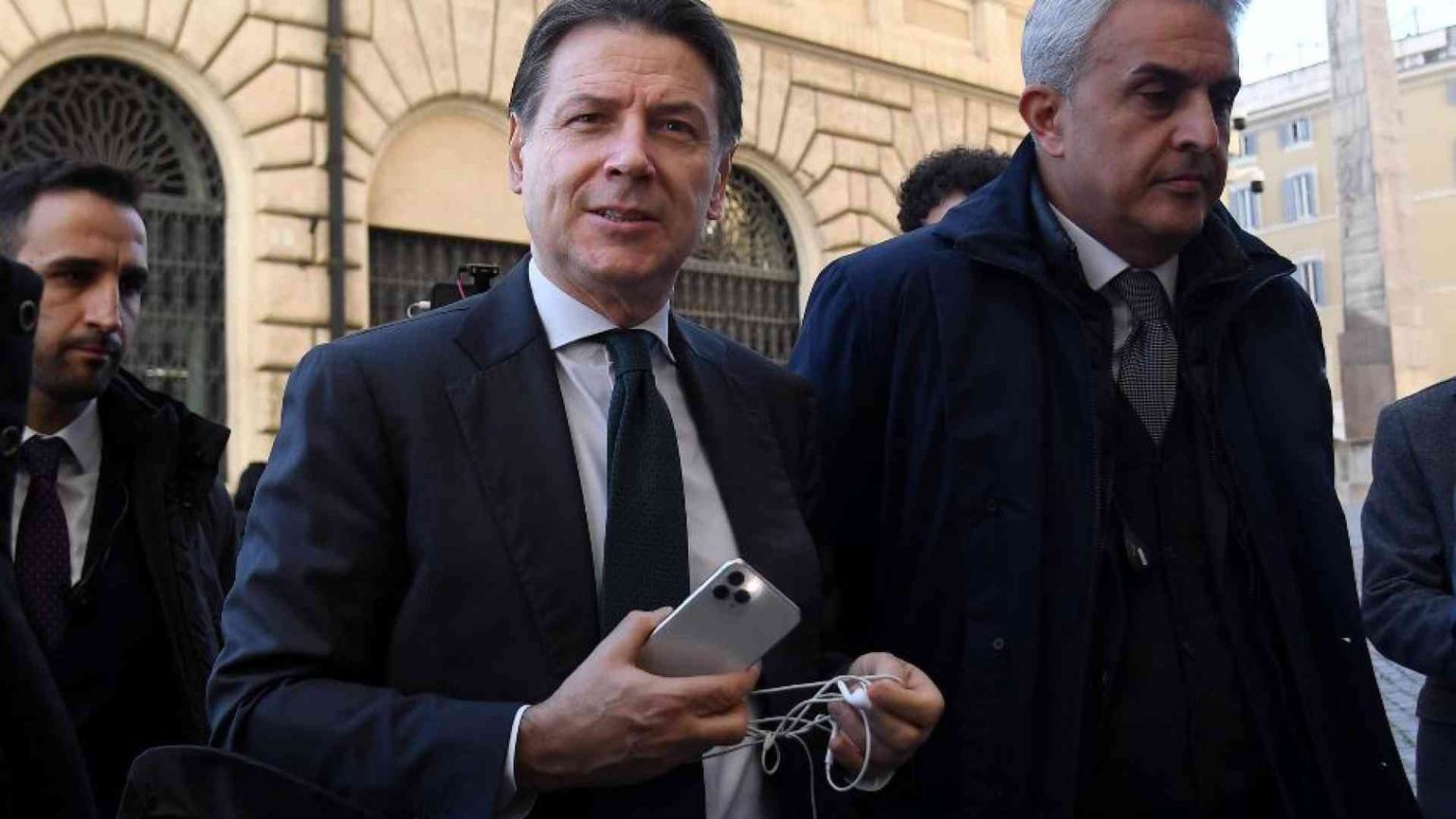 La moda nuova del «Giurì» per una politica che non sa più confrontarsi