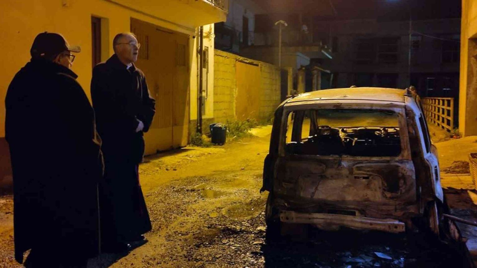 Nuove minacce a un prete in Calabria