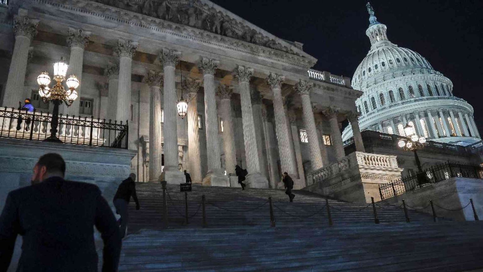 Sui migranti la Camera mette sotto accusa il ministro degli Interni