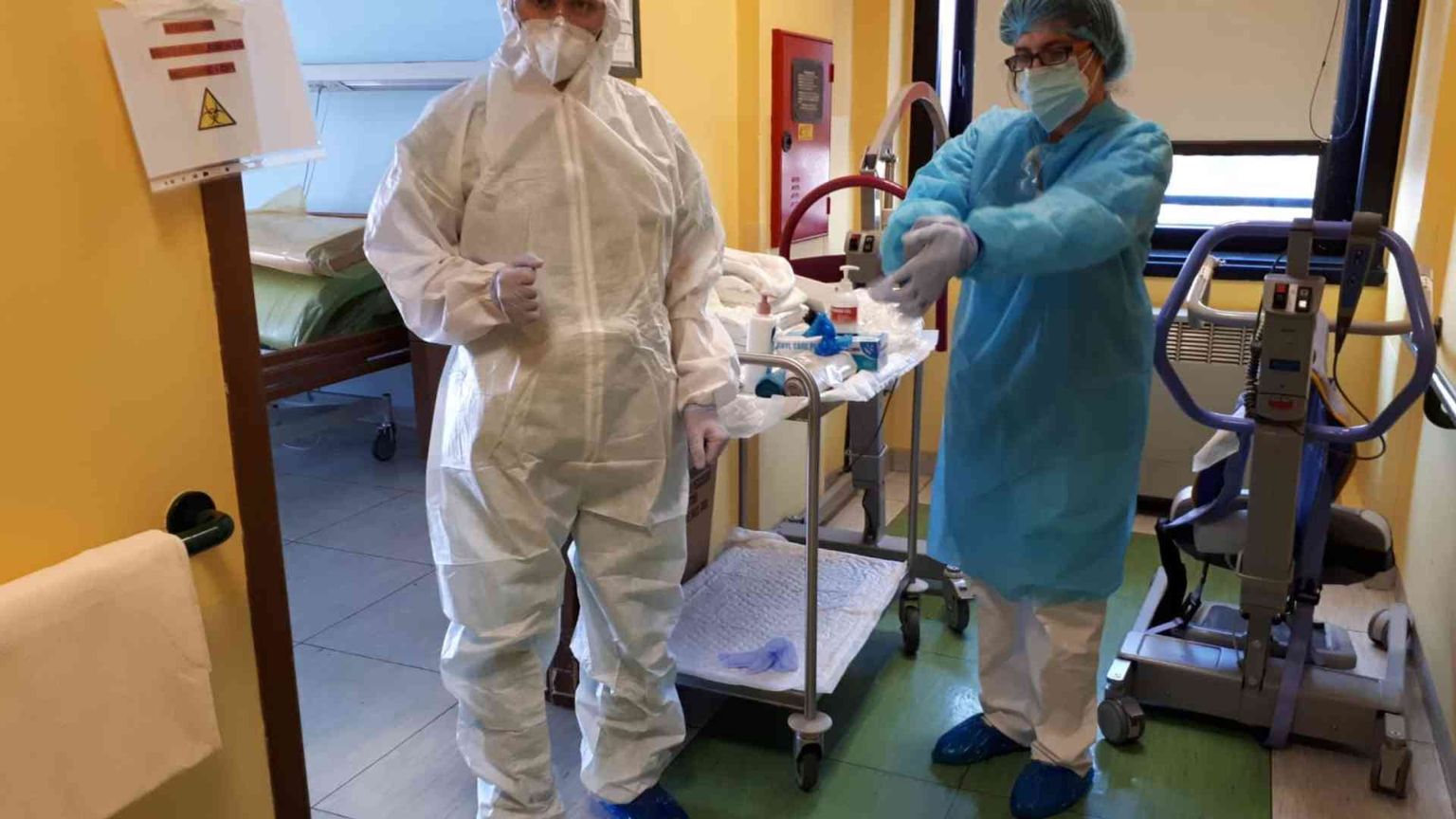 Gli venne impedito l'addio al padre nel lockdown: lo Stato francese lo risarcirà