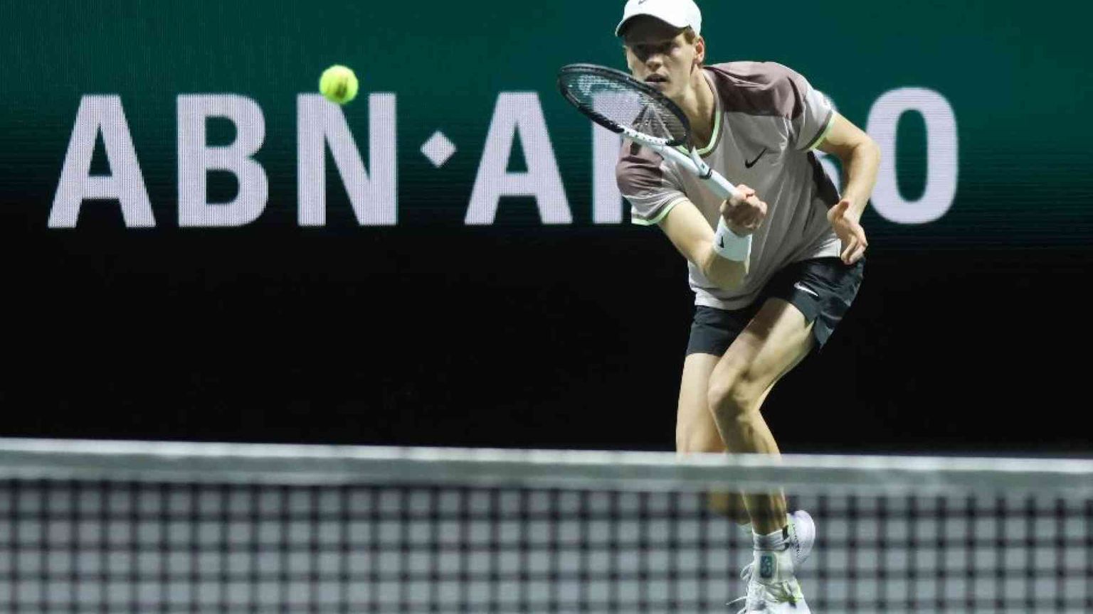 Sinner, vittoria n° 200: è il primo 2000 a farcela