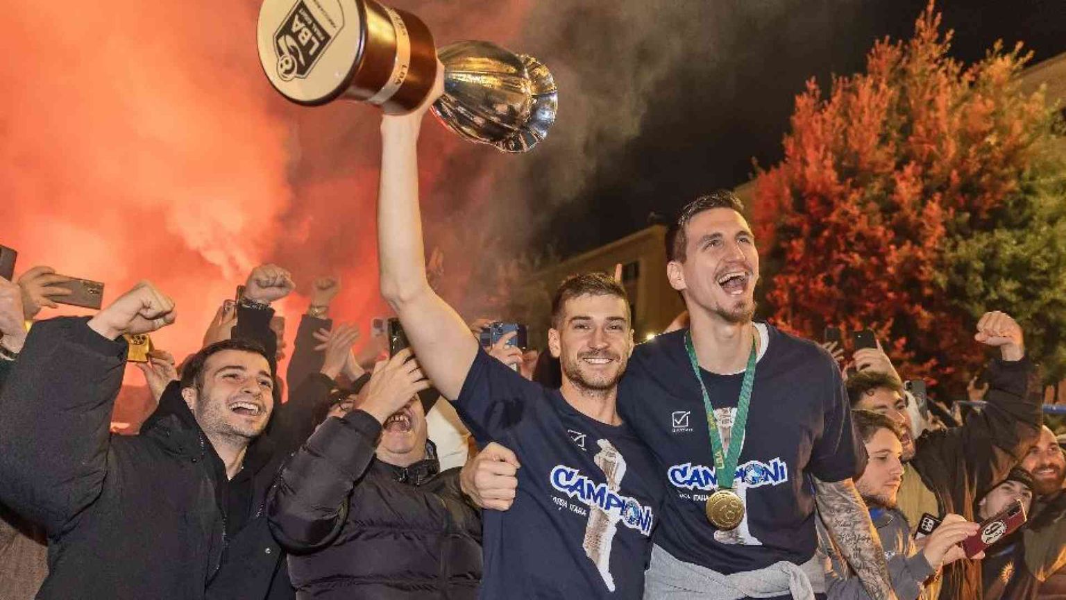 L'oro di Napoli quest'anno è il basket