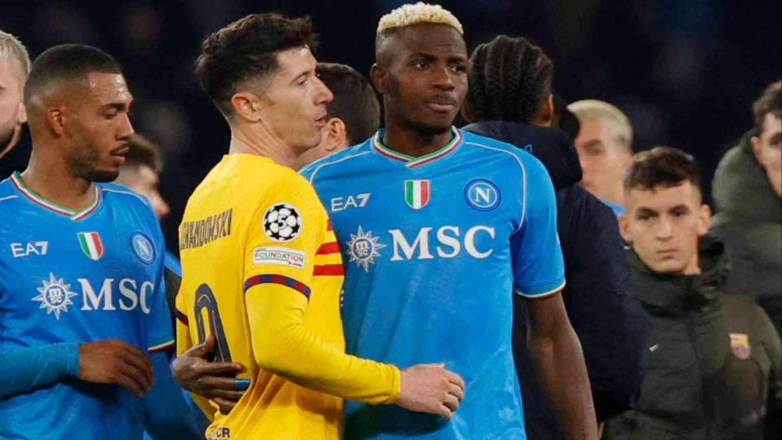 Napoli, un pari per restare in corsa