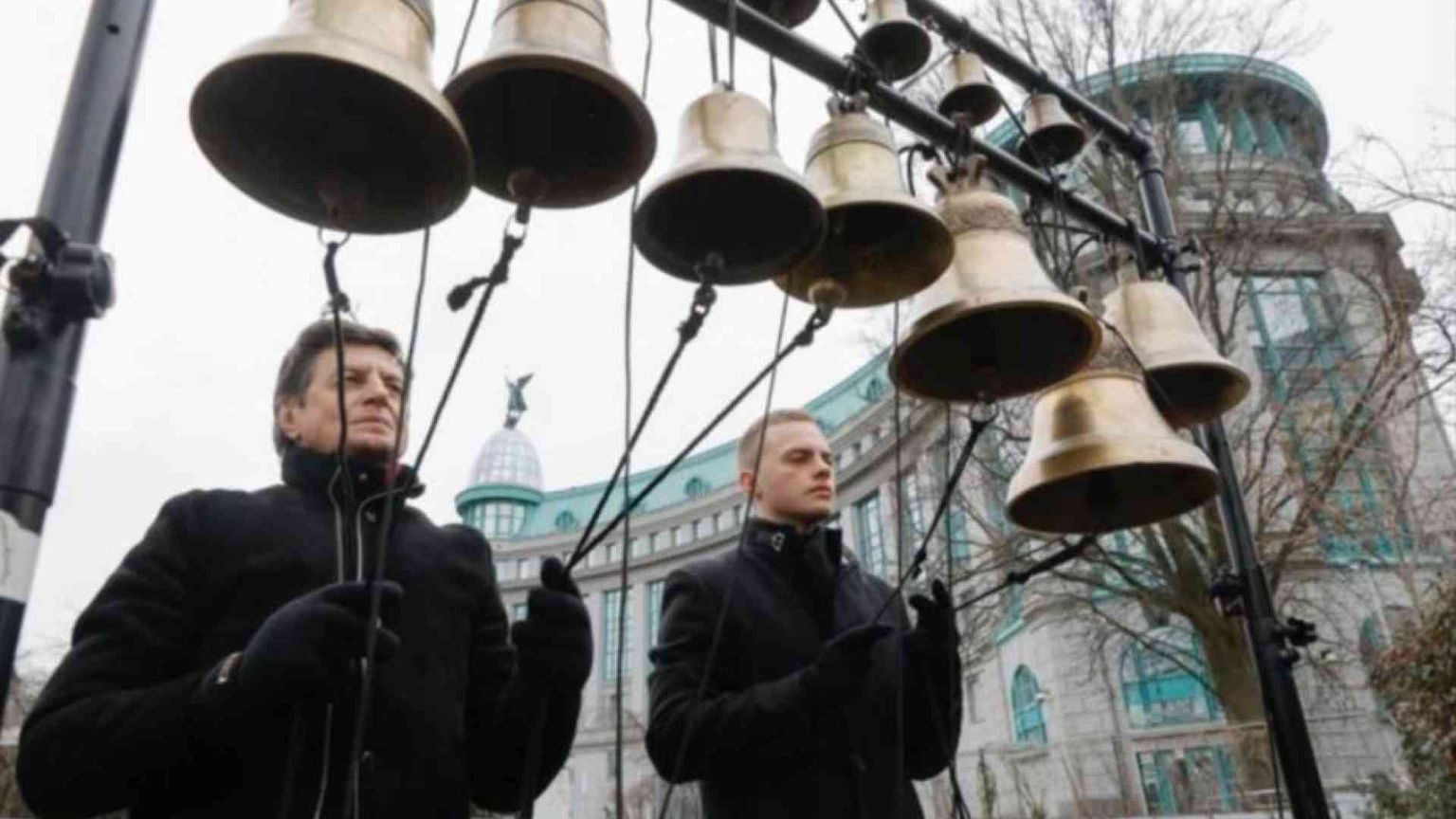 Dieci anni dopo la «rivolta» di Maidan, l’ombra russa incombe ancora su Kiev