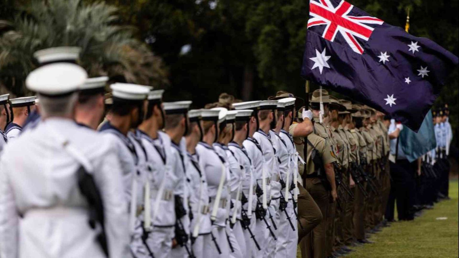 L'Australia lancia mega piano per la Marina militare. Con un occhio alla Cina