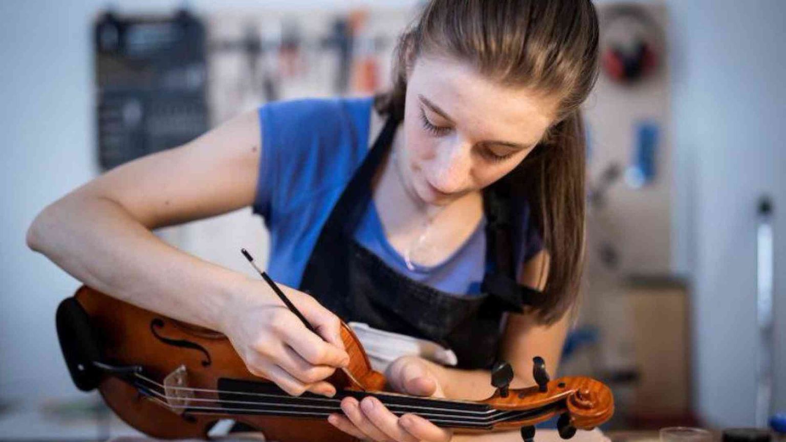 La resistenza dolce dell'artigianato. Sono le donne a salvare la tradizione