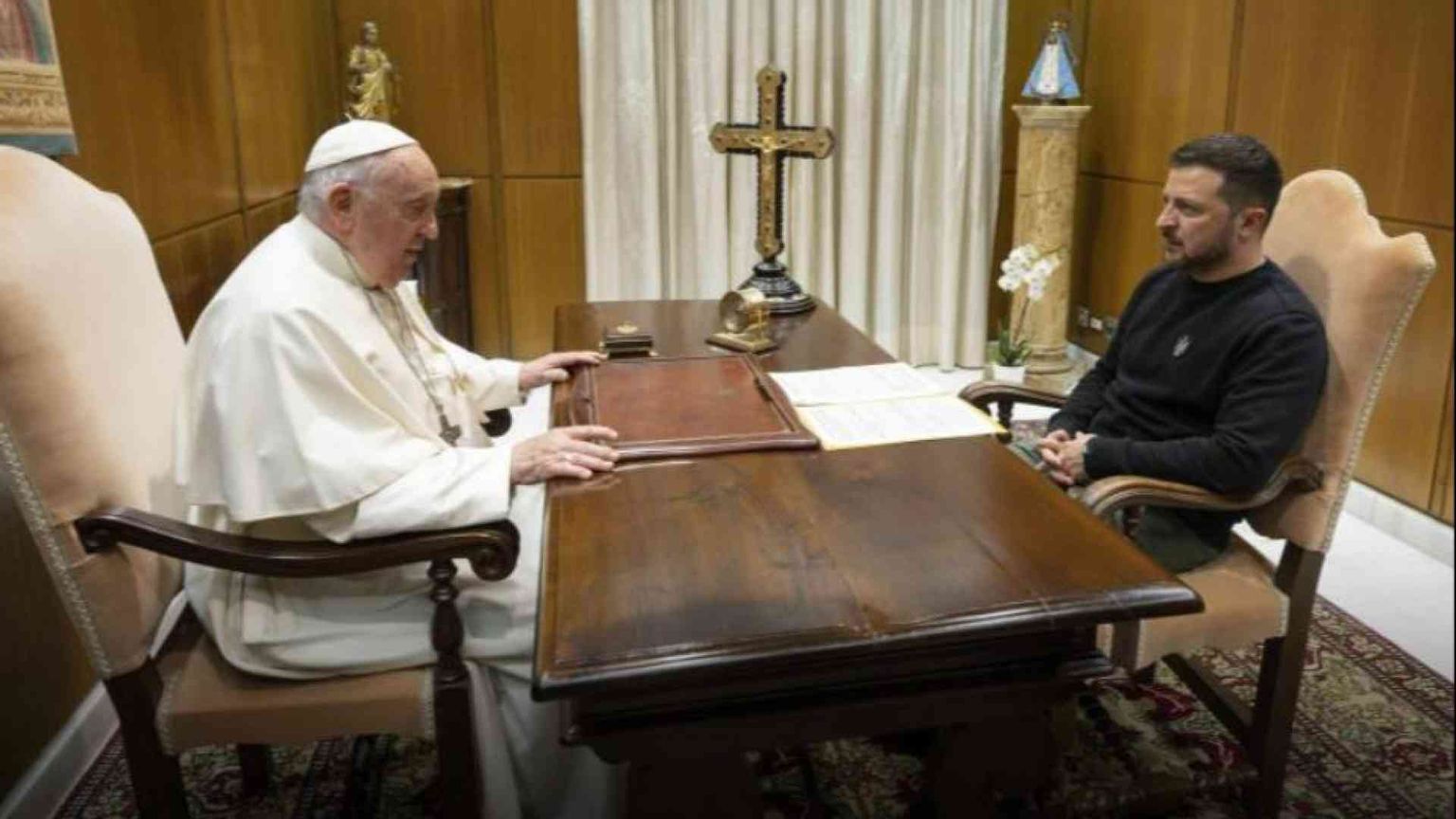 Ucraina, la profezia di Francesco è l’ostinata via del dialogo