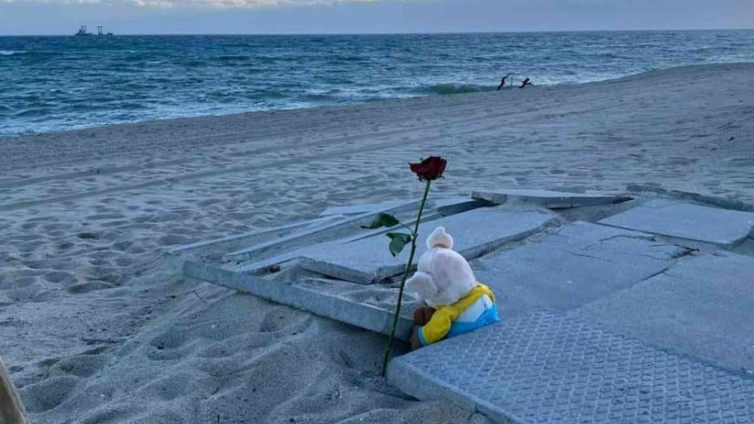 Cutro, 26 febbraio: quando il mare divorò sogni e incubi