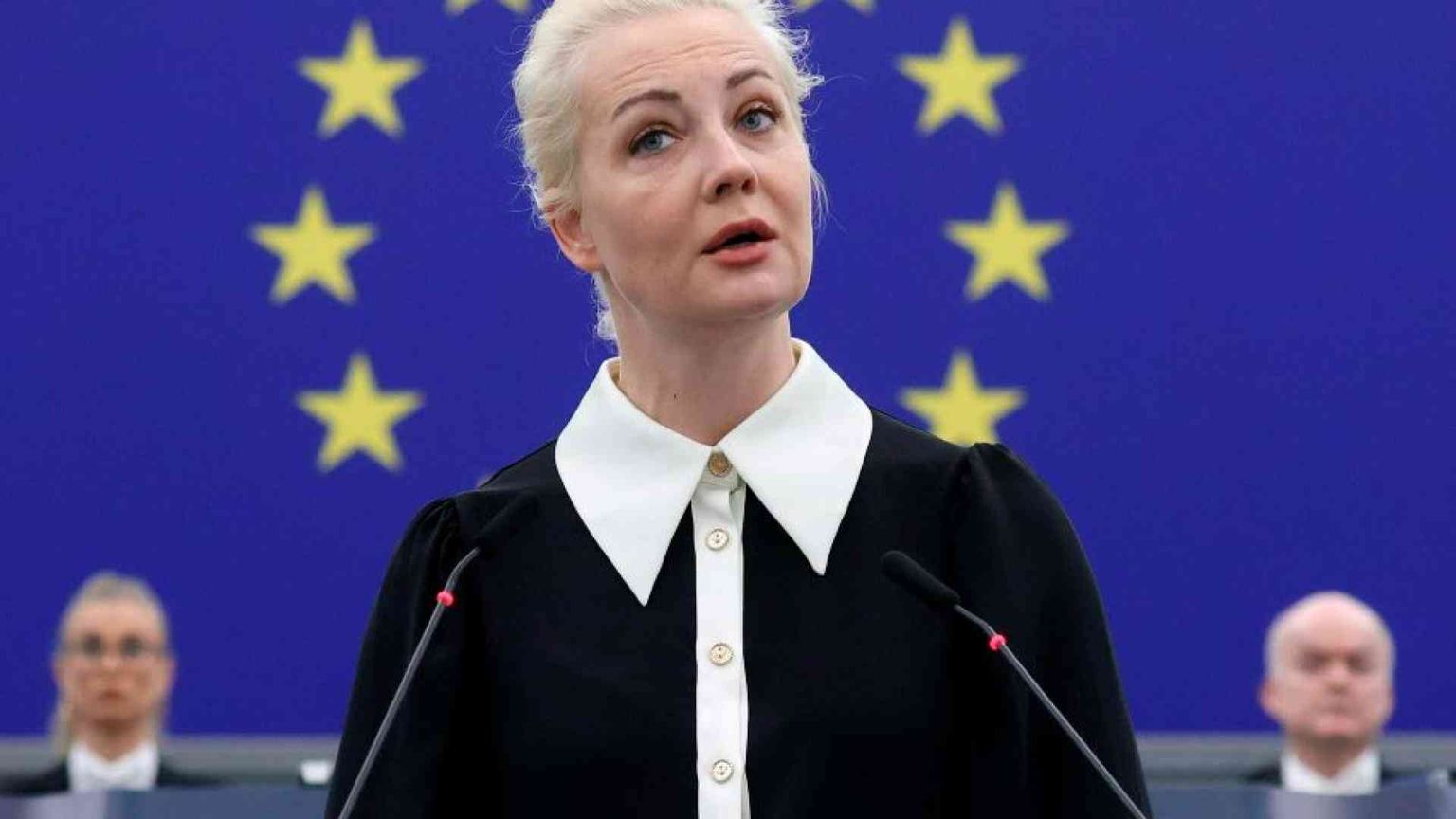 «Putin mafioso». Cosa ha detto Navalnaya al Parlamento Europeo