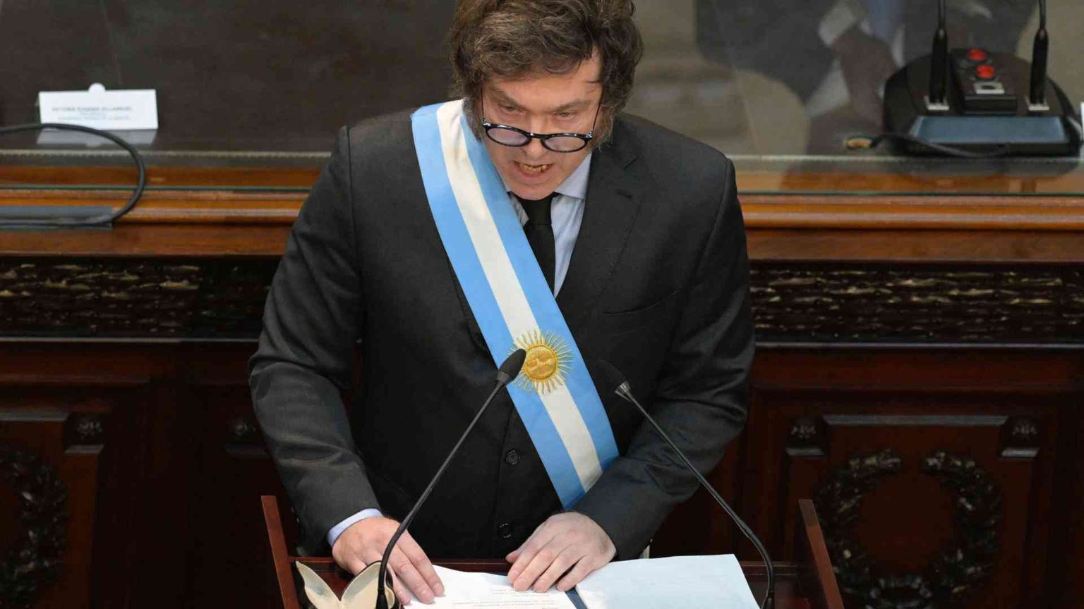 Telam addio, Milei annuncia la chiusura