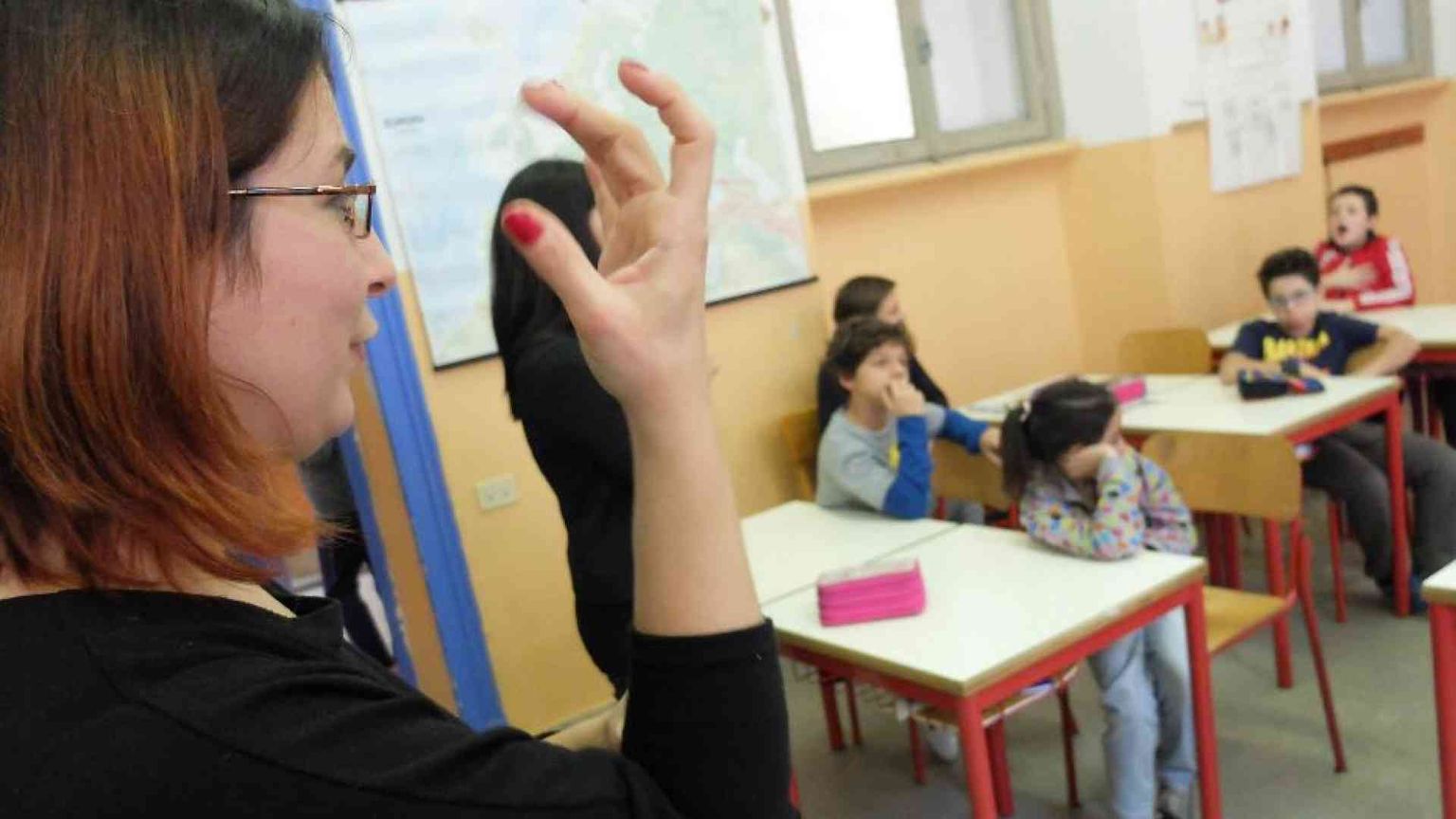 Un appello al ministero contro il ritorno dei voti alle elementari