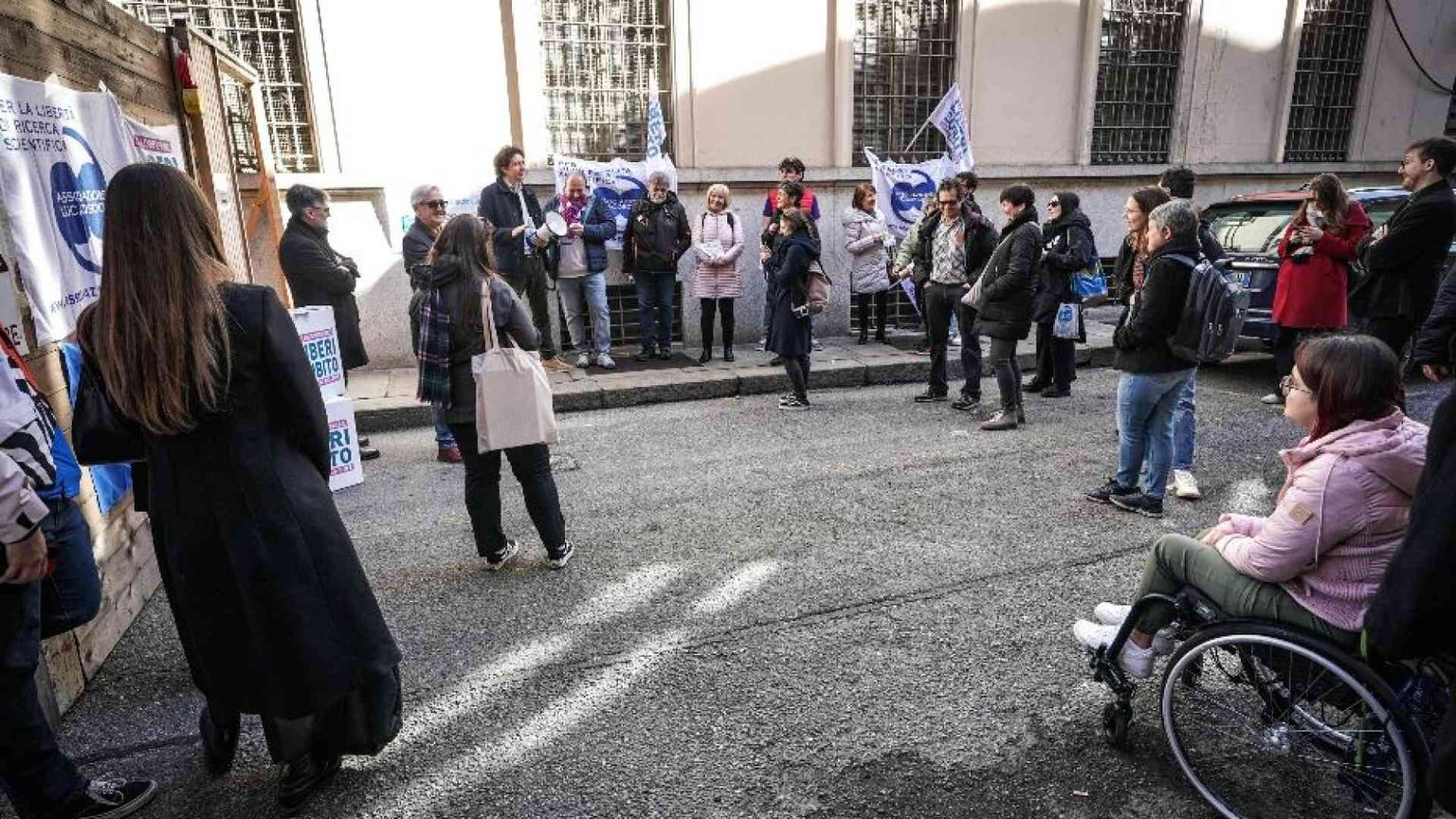 La diocesi di Torino: «Suicidio assistito, la legge regionale? Propaganda».