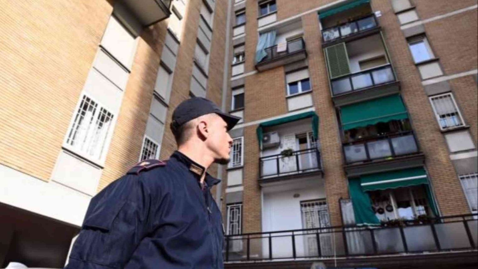 Incendio in casa, muoiono una mamma e i suoi 3 bimbi