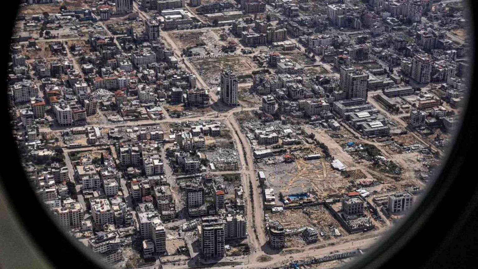 Proposta di Hamas per la tregua. «Spari sui civili affamati: 21 morti»