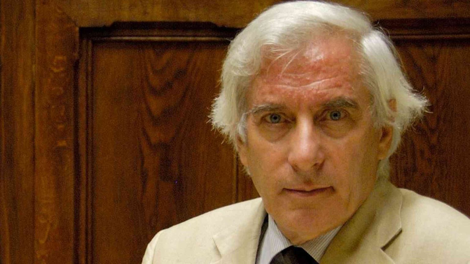 Il critico Ossola: Ricominciamo dalla Bibbia