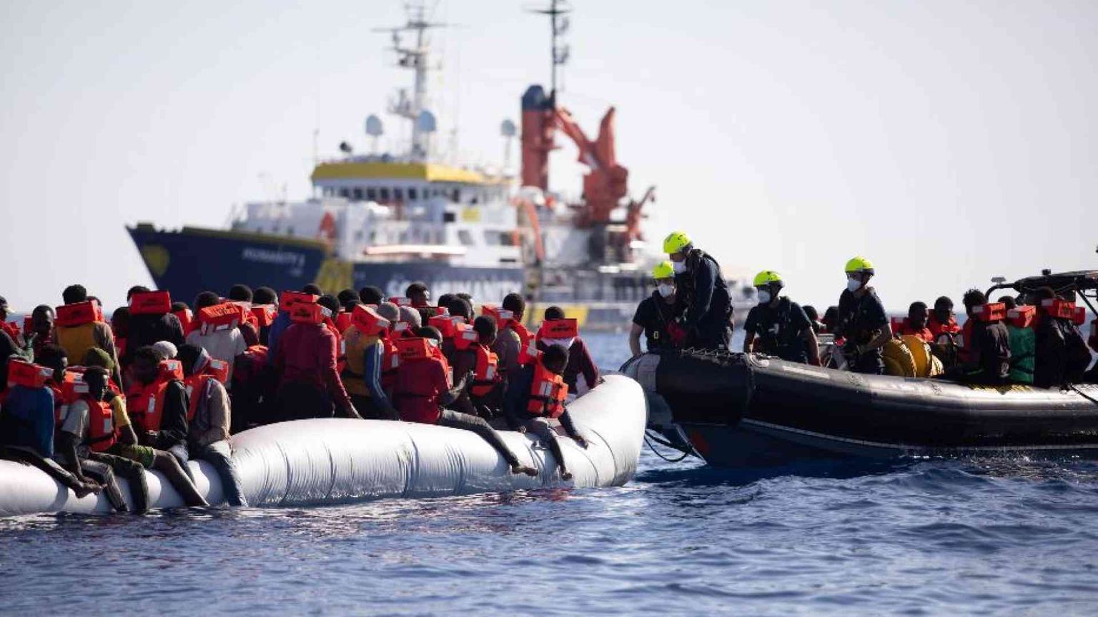 Il giudice libera la nave Ong Humanity 1: «Compromessa l'attività umanitaria»