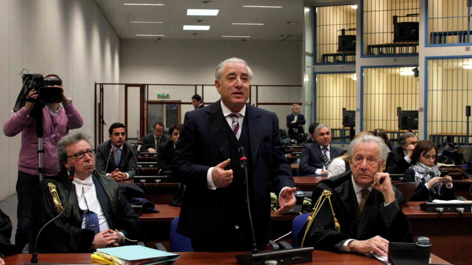 Sequestrati a Dell'Utri quasi 11 milioni