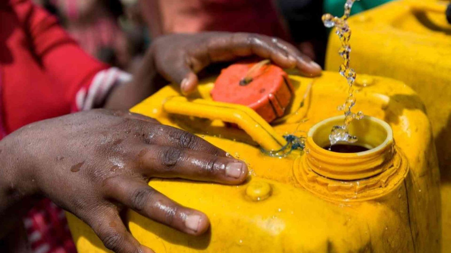La storia delle due Ong italiane che dissetano l'Africa