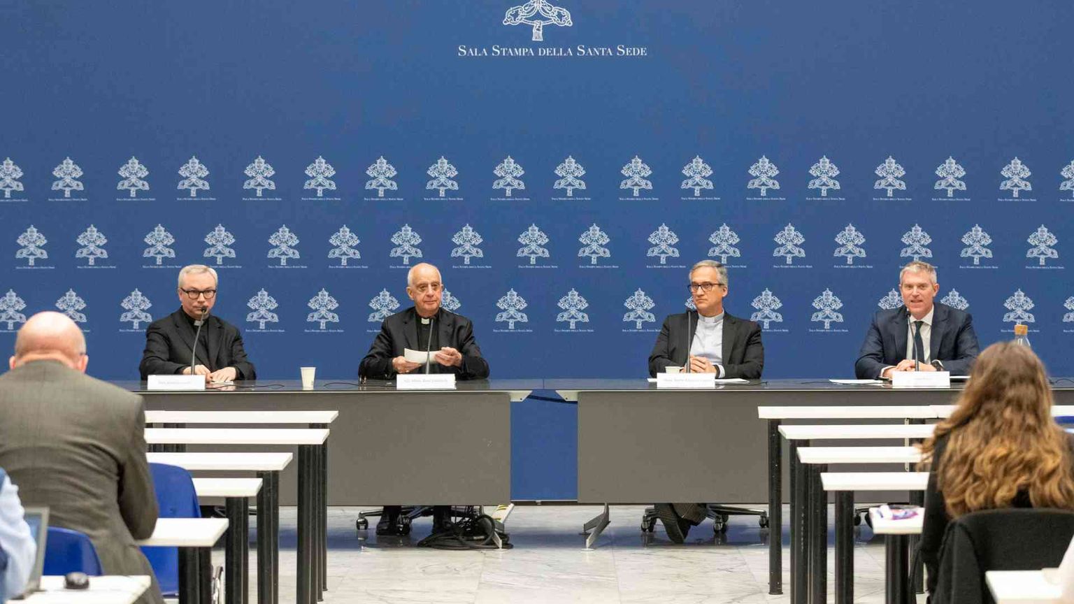 Dalì, Chagall, icone, concerti e film. Ecco il programma culturale