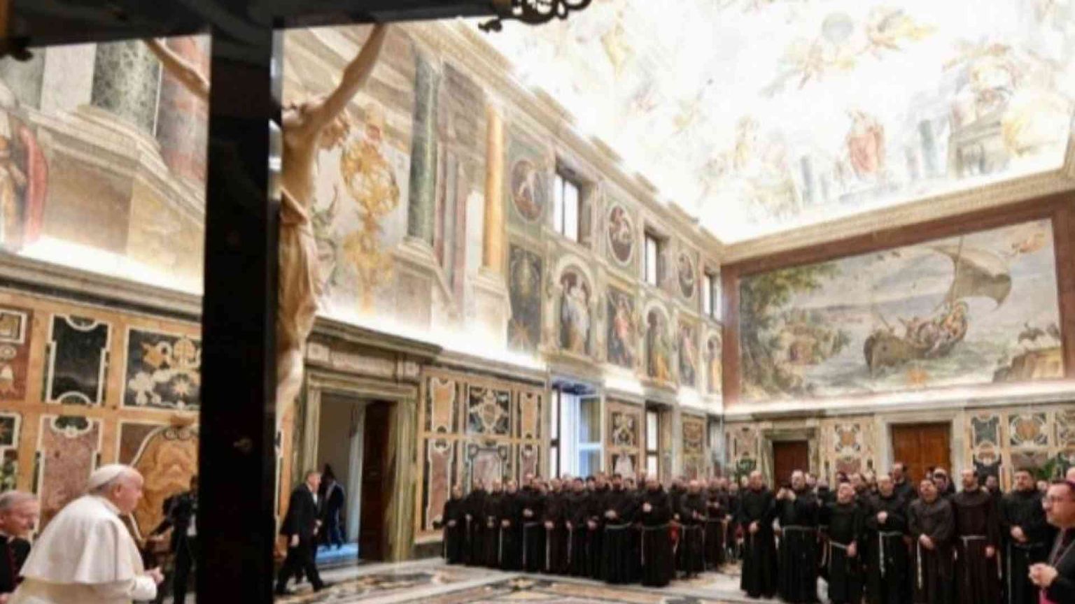 Il Papa: anche i mangiapreti rispettano i francescani