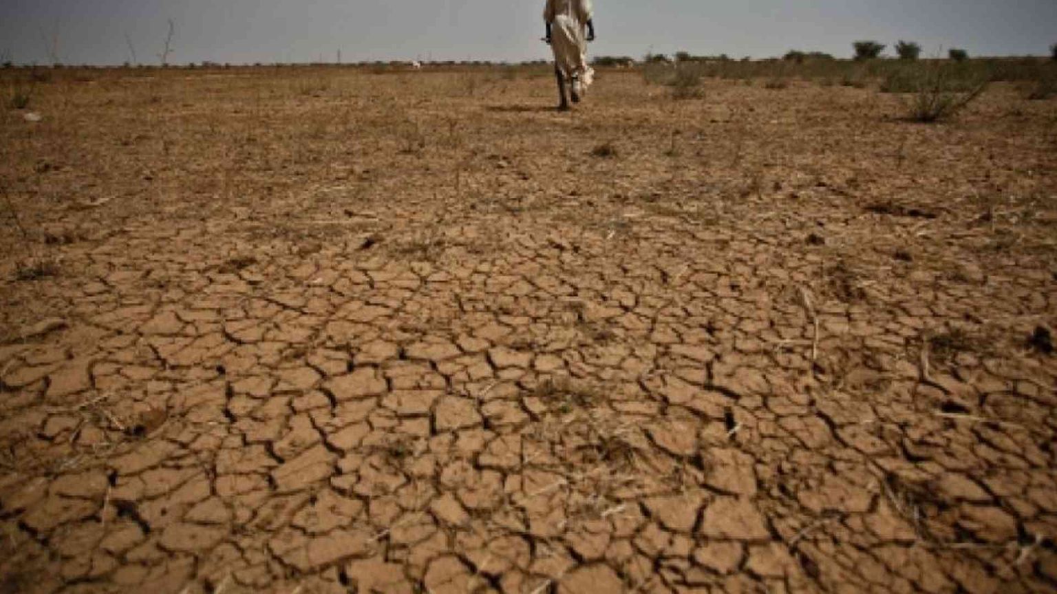 Metà dei bambini non scolarizzati vive in Paesi a rischio climatico